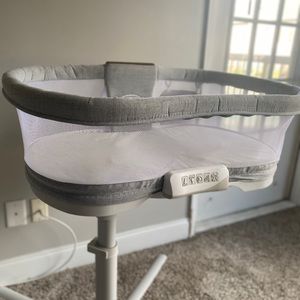 Halo Bassinest Luxe Swivel Sleeper, Dove Gray Tweed